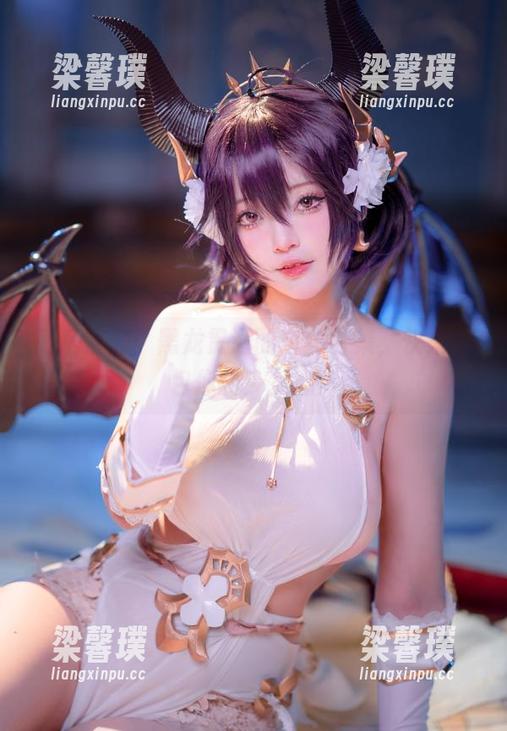 黑龙贯通 私房系列:黑龙贯通的白丝合集,快来承包你的少女心!